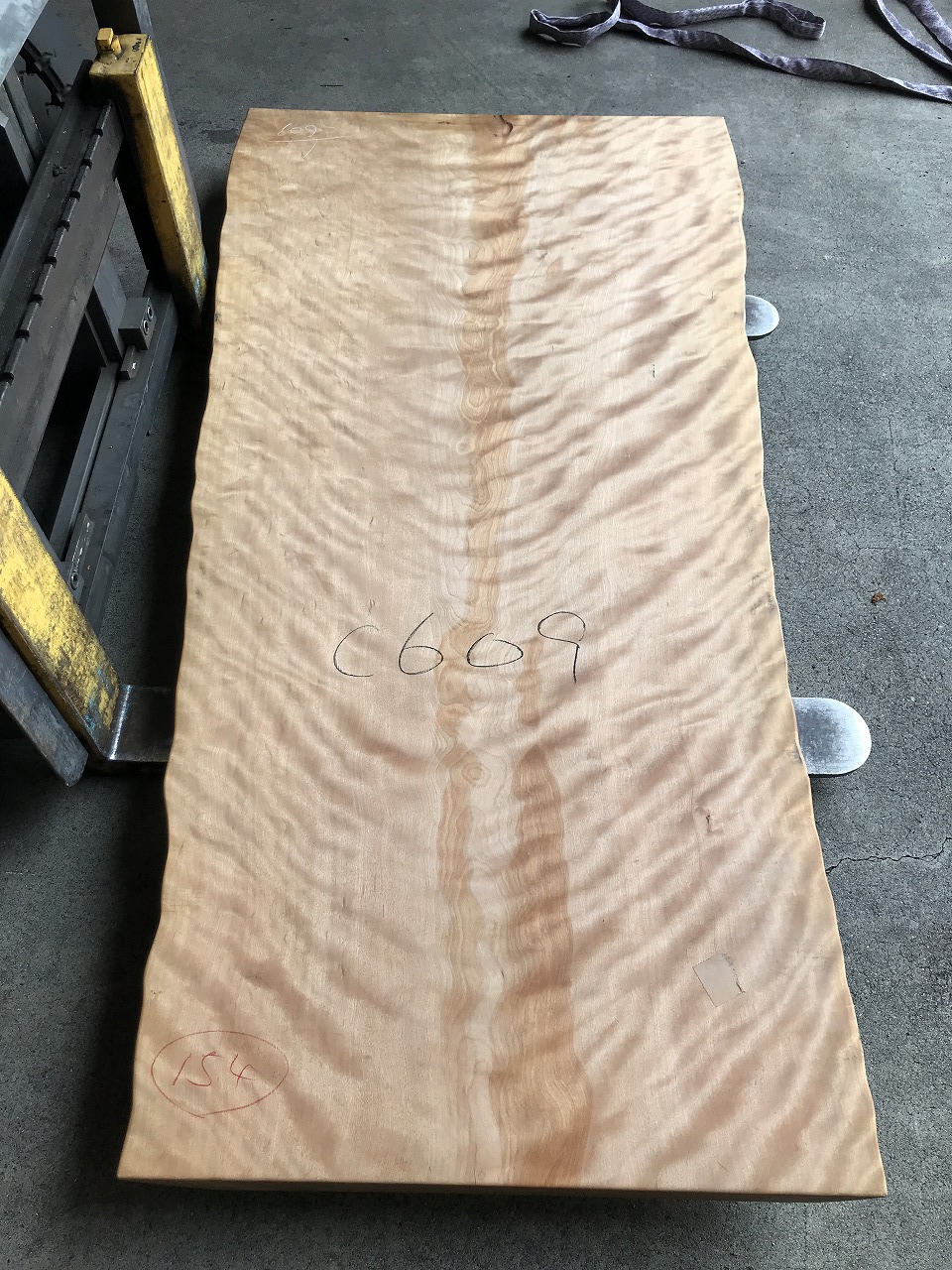 3704C609