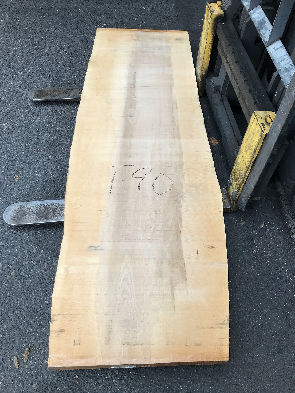 3704F90
