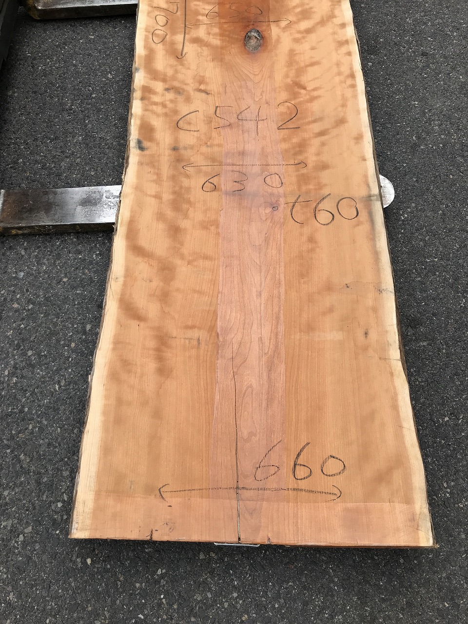 3705C524