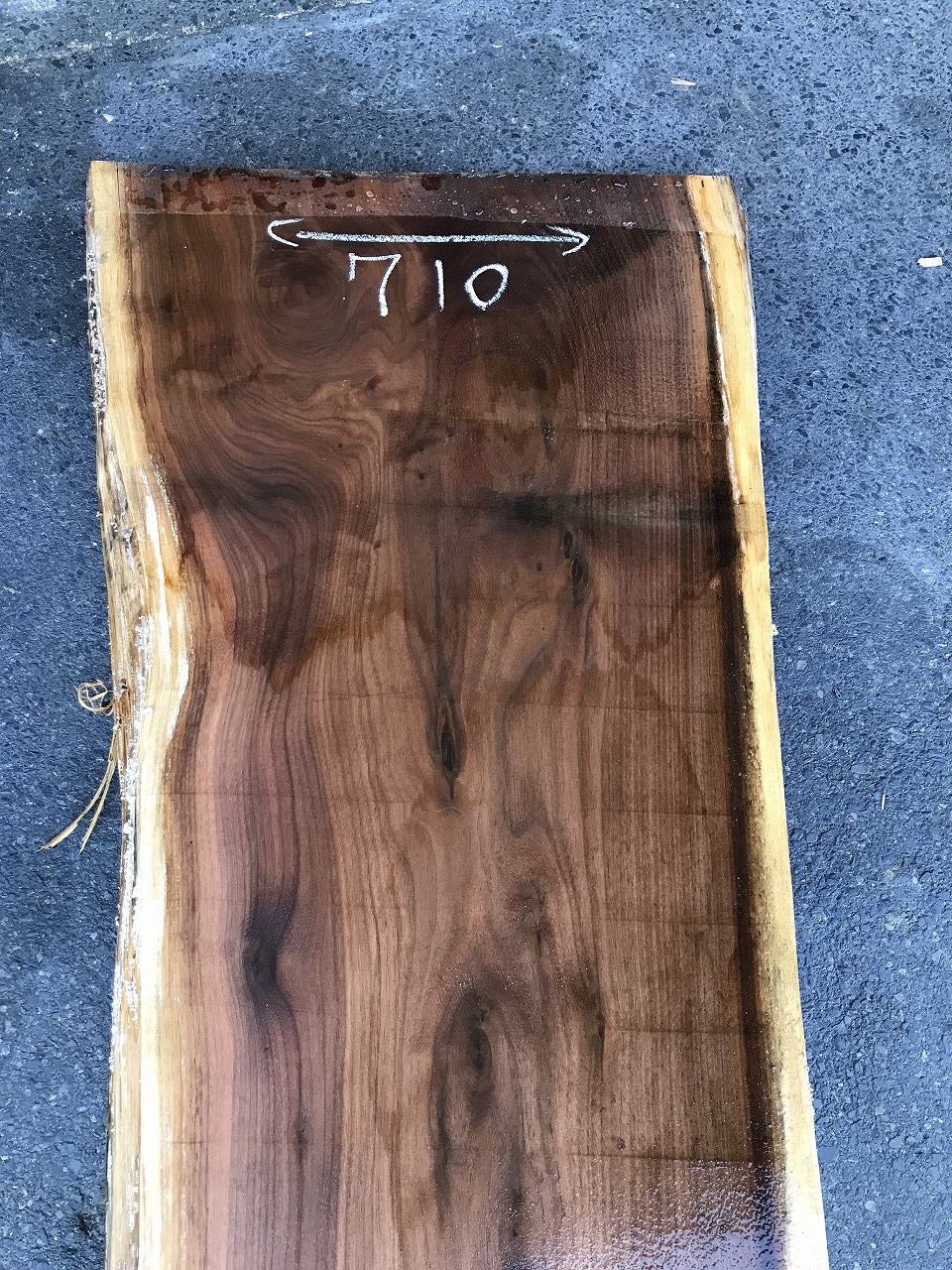 3709D126