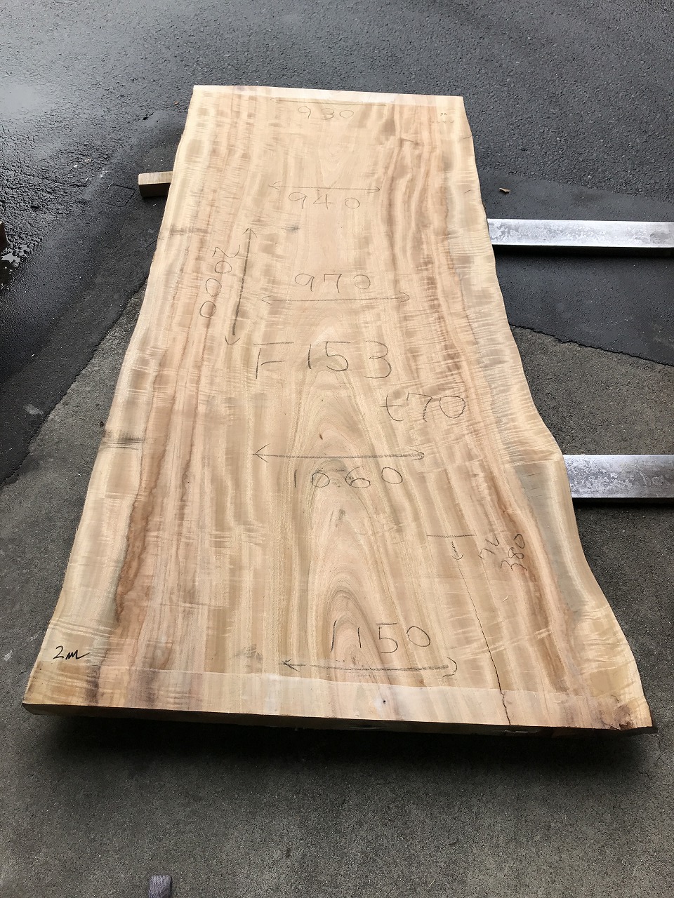 3711F153