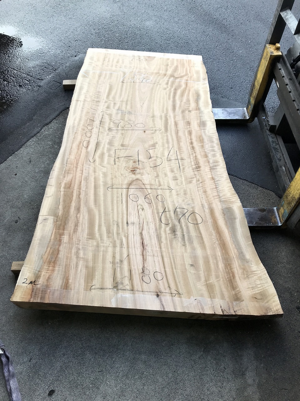 3711F154