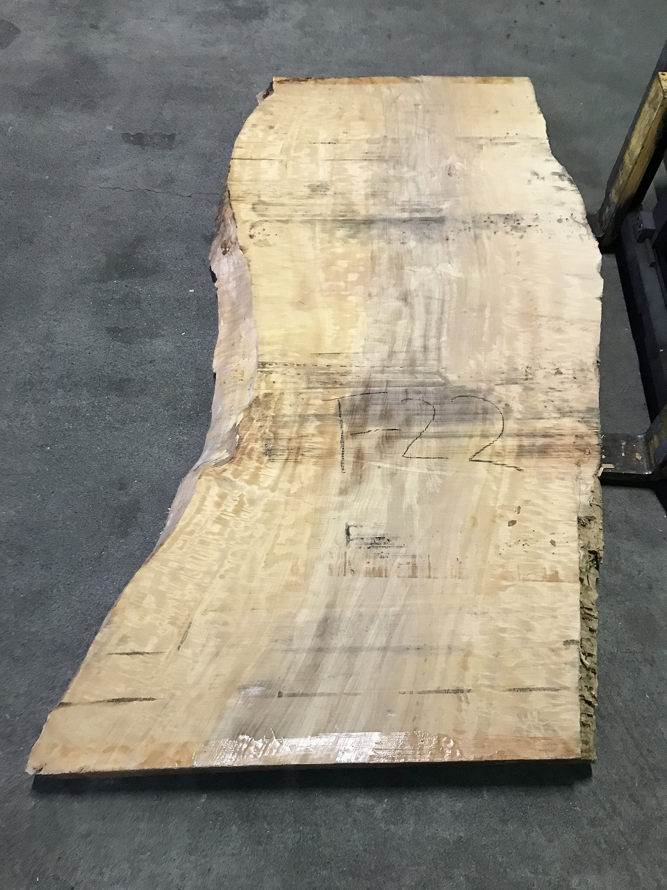 3711F22