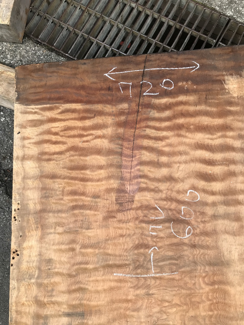 3711F75
