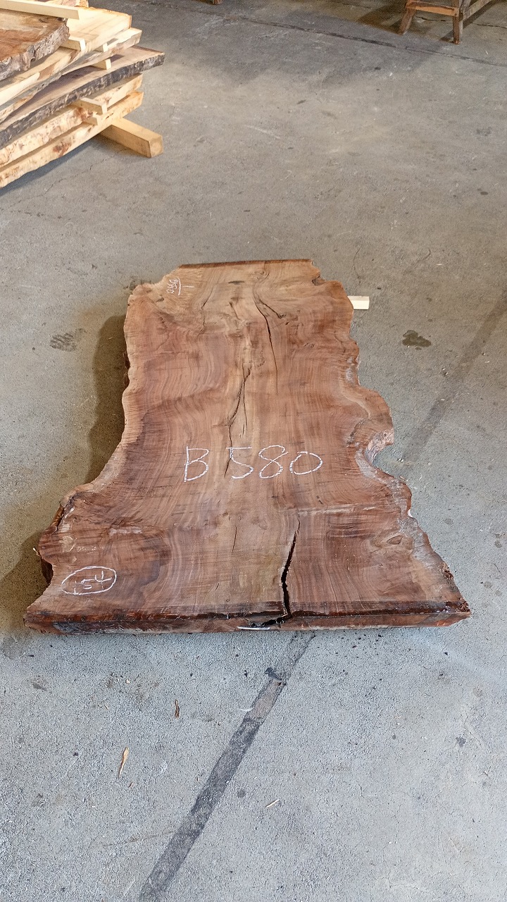 3806B580