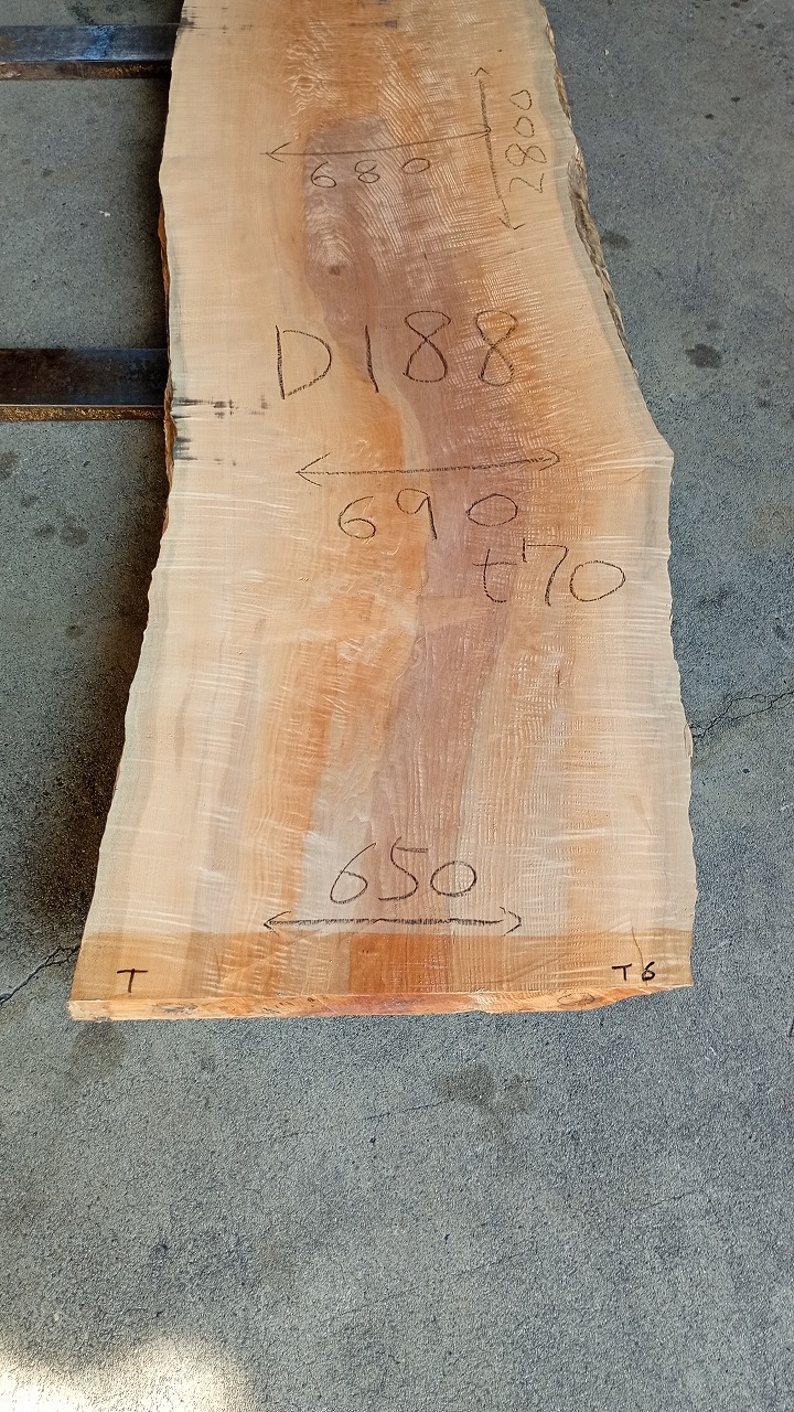 3807D188
